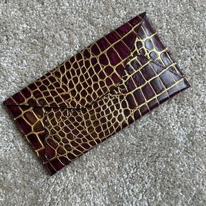 BCBG MAXAZRIA Elegant Crocodile Pattern Clutch - Burgundy